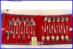 1847 Rogers Bros Silver Plate Service For 12 8+4 VTG Felt Case Hard Back Snap