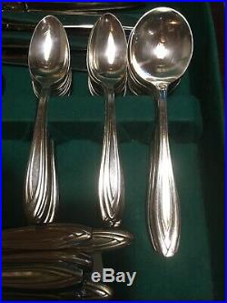 1847 Rogers Bros. Silver plate Set with SILHOUETTE Pattern 98 Pieces! NO BOX