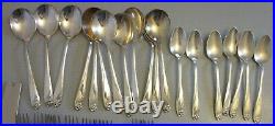 1847 Rogers Bros Silver plate flatware DAFFODIL SET 54P gumbo spoons