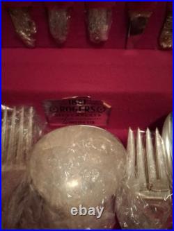 1847 Rogers Bros Silverplate Flatware Set 59pc Service for 8 Floral Case