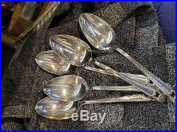 1847 Rogers Bros Silverware Eternally Yours 133 pieces in box