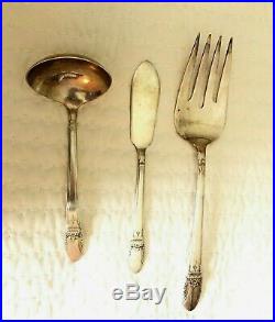1847 Rogers Bros Svc for 12 First Love 63 Pieces Silverplate Flatware Silverware