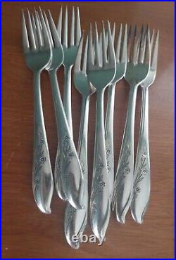 1847 Rogers Brothers IS Silver Plate Flatware Springtime Service For 8