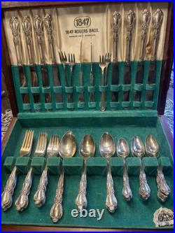 1847 Rogers Brothers Vintage Americas Finest Silver Plate Silverware