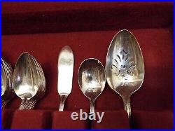 1847 Rogers Remembrance IS 52pc Silver Plate Flatware Set Heavy Weight svc 8