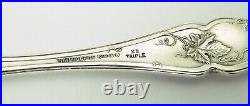 1847 Rogers Silverplate Vintage Grapes Pierced Ice Serving Spoon Free Ship