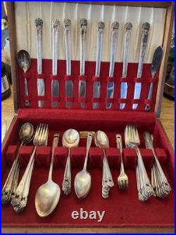1847 Wm. Rogers Bros Original silver plate Set