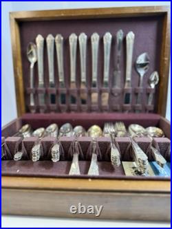 1847 rogers bros silverware (is) 56piece set Vintage Rare