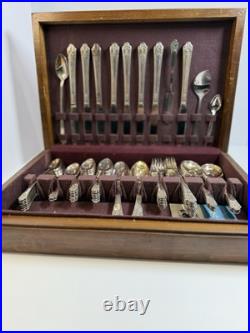 1847 rogers bros silverware (is) 56piece set Vintage Rare