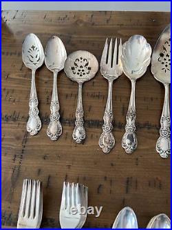 1847 rogers bros silverware set service for 8+ serving pieces