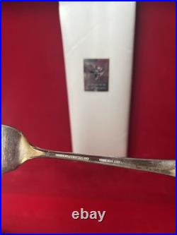 1881 By Rogers Oneida 42 Piece Boxed Set Silver Plate Flatware Plantation