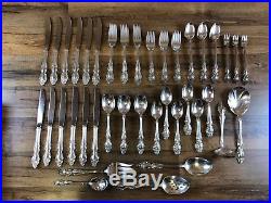 1881 Rogers Oneida 1967 Baroque Rose 101 pc Silverplate Flatware Set with Box