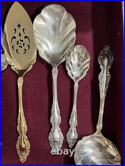 1881 Rogers Oneida Baroque Rose Silverware Set Silverplate112 Pieces