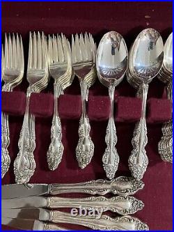 1881 Rogers Oneida Baroque Rose Silverware Set Silverplate112 Pieces