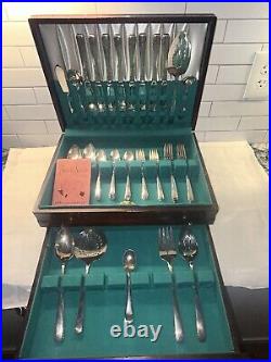 1881 Rogers Oneida Ltd Brookwood Banbury Silverplate Flatware 57 pc Set in Box