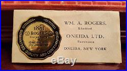 1881 Rogers Oneida Plantation silverware (76 pcs) Circa 1948