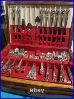 1881 Rogers Oneida Vintage Silver Plate 1967 Baroque Rose Flatware Set For 12