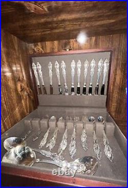 1881 Rogers Silver plate Oneida Baroque Rose 59 Pcs Plus Wooden Case