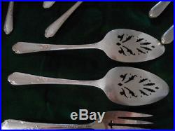 1936 WM. Rogers Meadowbrook Heather Silver Plated Flatware 76 pc. + Storage Box