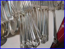 1941 1847 Rogers Bros. Eternally Yours silverplate 118 pc flatware set