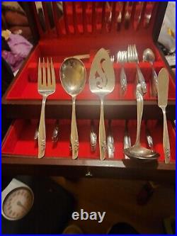 1950 Roger & Bro Daffodil Silverware Set