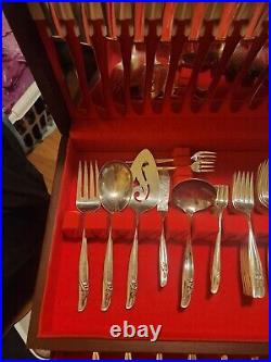 1950 Roger & Bro Daffodil Silverware Set