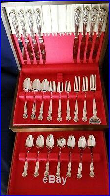 1950s Wm Rogers Mfg Co Magnolia Inspiration Flatware 48 pcs extra silver plated