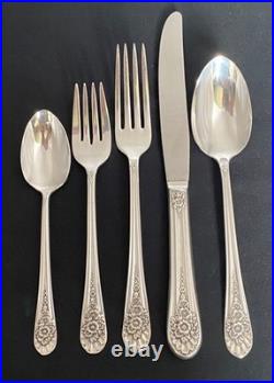 1953 Jubilee Wm Rogers International 54 Piece Dinner Flatware Silverware Set