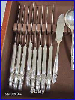1957 Rogers Bros Reinforced Plate 48pc Flatware MCM Floral Pattern with Wood Chest