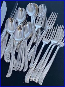 1958 Modern Scroll Wm Rogers 50 Piece Flatware Silverware Set For 8 1958 Modern Scroll Wm Rogers 50 Piece Flatware Silverware Set For 8