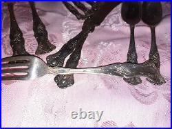 22 piece Rogers Bros 1847 Vintage Grape Pattern Silverware sold as a lot