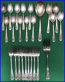 25 Pc JUBILEE Silverplate DINNER FORKS PLACE & TEASPOONS + SERVING Wm Rogers Mfg