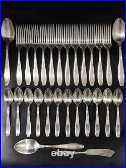 28 Of Vintage 1847 Rogers Bros Silverware Silver Plate Flatware Fork Spoon Knife