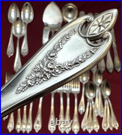 33 Pc 1911 OLD COLONY Silverplated Flatware Set for 4 with Extras 1847 Rogers Bros 33 Pc 1911 OLD COLONY Silverplated Flatware Set for 4 with Extras 1847 Rogers Bros