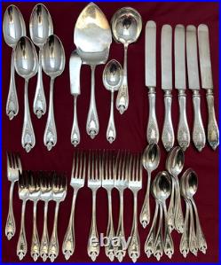 33 Pc 1911 OLD COLONY Silverplated Flatware Set for 4 with Extras 1847 Rogers Bros