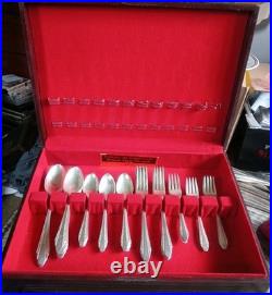 39 Piece Vintage Silverware Set Rogers Bros Reinforced Plate IS With Case