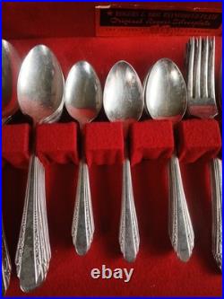 39 Piece Vintage Silverware Set Rogers Bros Reinforced Plate IS With Case