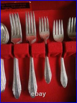 39 Piece Vintage Silverware Set Rogers Bros Reinforced Plate IS With Case
