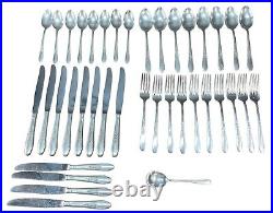 39 Pieces Silver Plate Will Rogers Bros. Gardenia Flatware