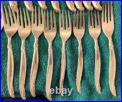 40 pc set of Leilani By 1847 Rogers Flatware