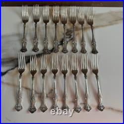 47 Pcs 1847 Rogers Bros VINTAGE Grape Vine Silverware