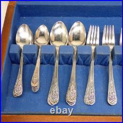 50 PC Wm. Rogers Mfg Co AA Jubilee Silverplate I. S. Flatware Set Vtg withCase