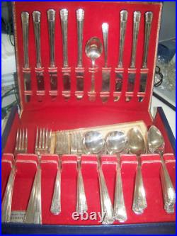 50 pc Set Wm. A. Rogers AA Heavy Silverware Oreida Art Deco 8 Place Settings + 50 pc Set Wm. A. Rogers AA Heavy Silverware Oreida Art Deco 8 Place Settings +