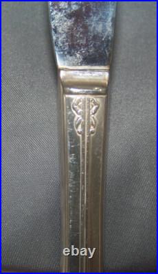 50 pc Set Wm. A. Rogers AA Heavy Silverware Oreida Art Deco 8 Place Settings + 50 pc Set Wm. A. Rogers AA Heavy Silverware Oreida Art Deco 8 Place Settings +