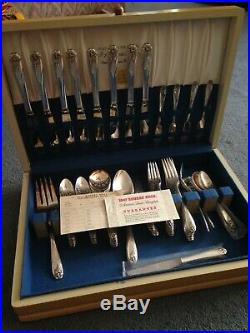 52 Piece 1847 Rogers Bros Daffodil Flower Silver Plate Flatware Set Orig Ches