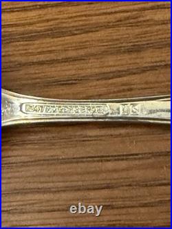 52 piece Vintage 1847 Rogers Bros IS Flatware HERITAGE In Box Service for 8