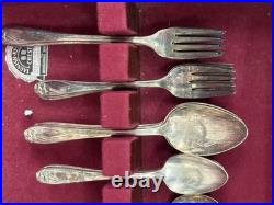 54 Pc 1847 Rogers Brothers Daffodil Silver Plate Flatware Set Wood Case Art Deco