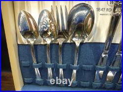 55 Pc ETERNALLY YOURS 1941 Silver Plate Set 1847 Rogers Bros w Chest Service 8