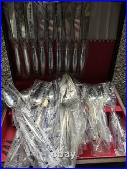 55 pieces 1847 Rogers Bro GARLAND Silver Plate Flatware Set Box