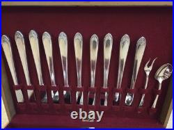 57 PC Lot 1847 Rogers Bros IT Lovelace Silver Plate Flatware & Storage Chest